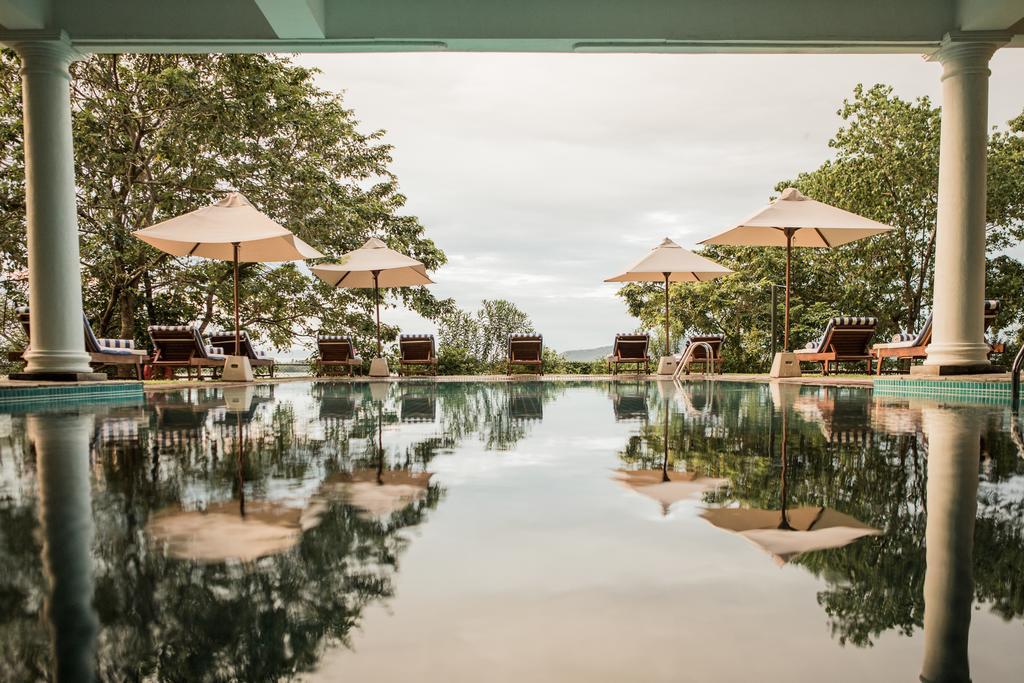 Thaulle Ayurveda Resort - Yala Tissamaharama Buitenkant foto